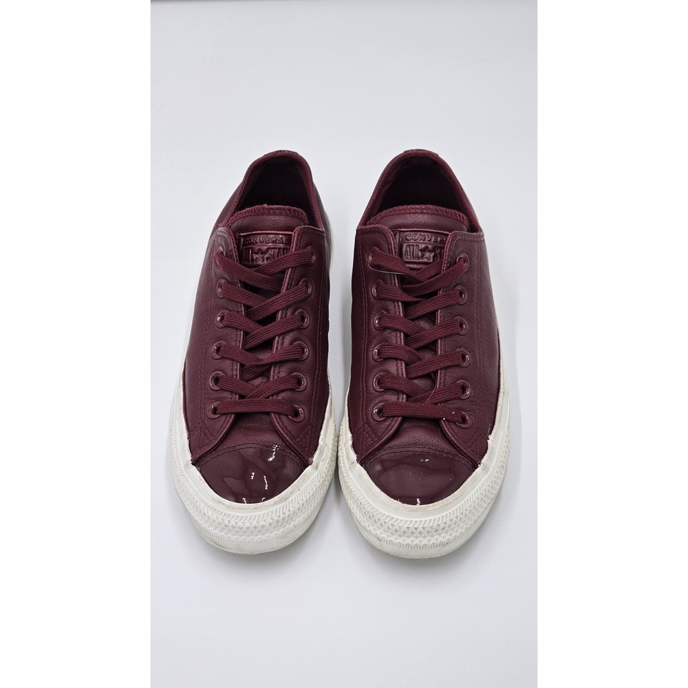 Converse Chuck Taylor All Star Burgundy  MENS‎ Size 5, WOMENS Size 7